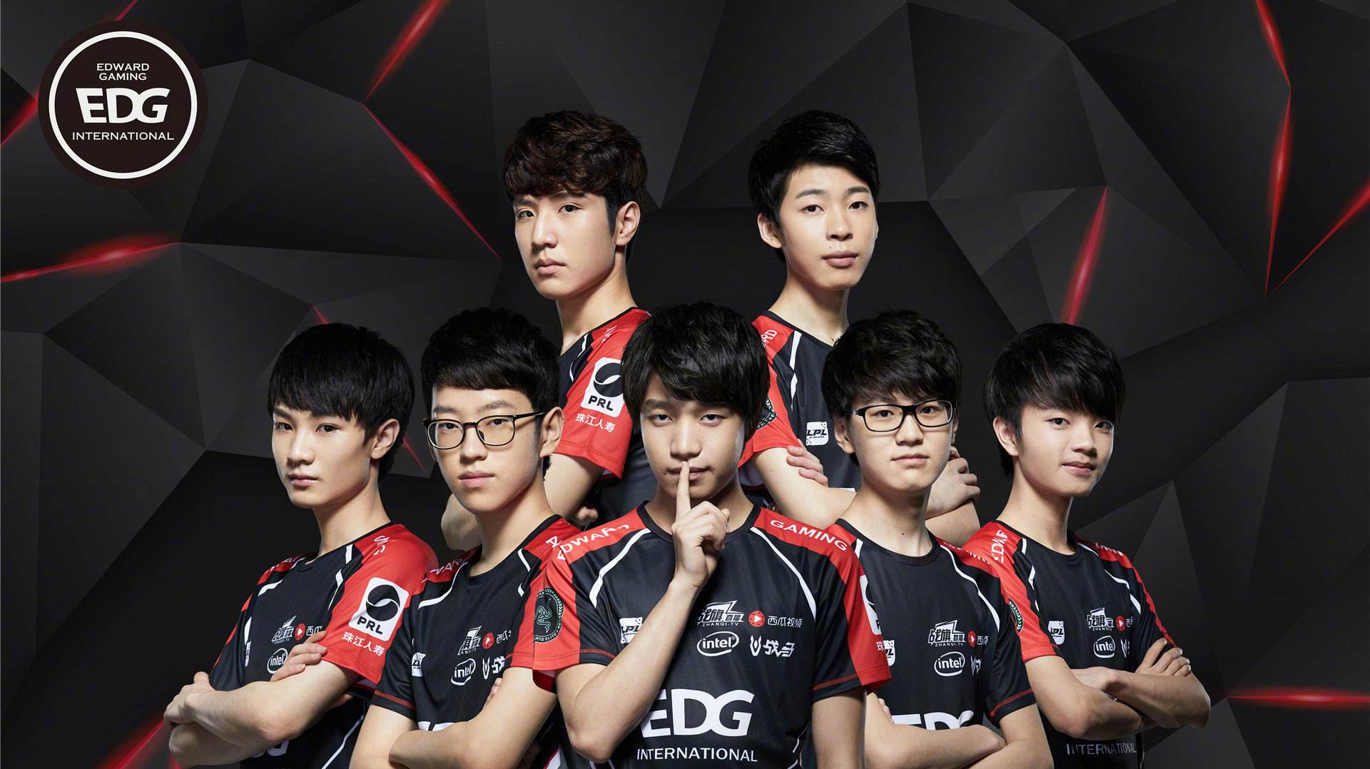 不同阶段展 不同阶段展